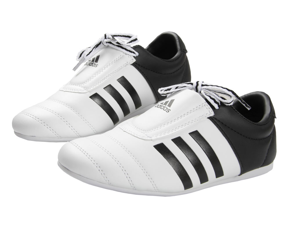 Степки для тхэквондо Adidas Adi-Kick 2 adiTKK01 бело-черные 1000_818